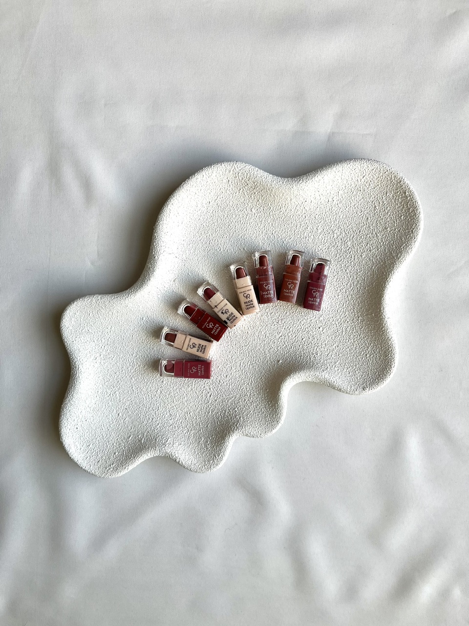 رژ مینی فوق العاده نرم مخملی برند گلدنرز