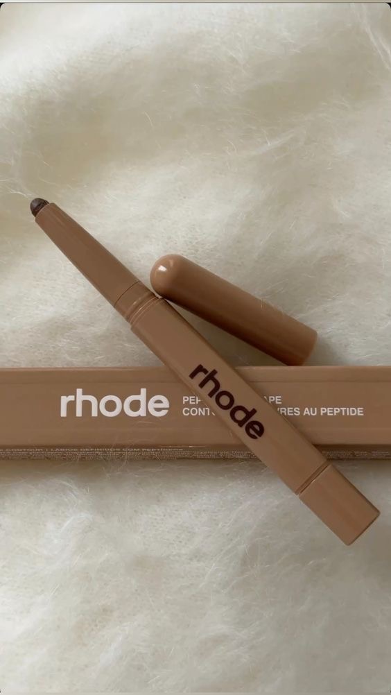 خط لب مسترکوالیتی رود