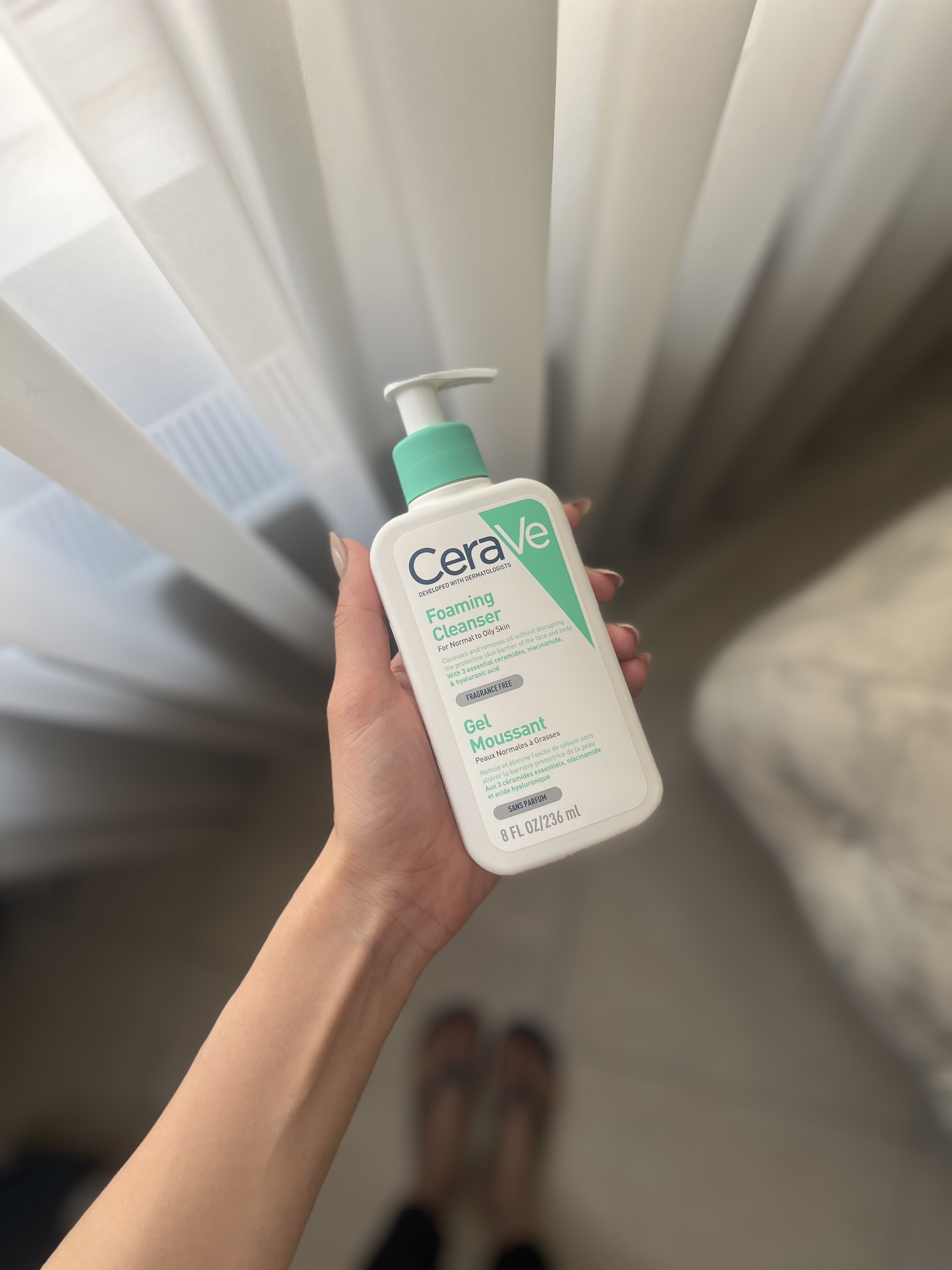 فومینگ کلینزر سراوی (CeraVe Foaming Cleanser