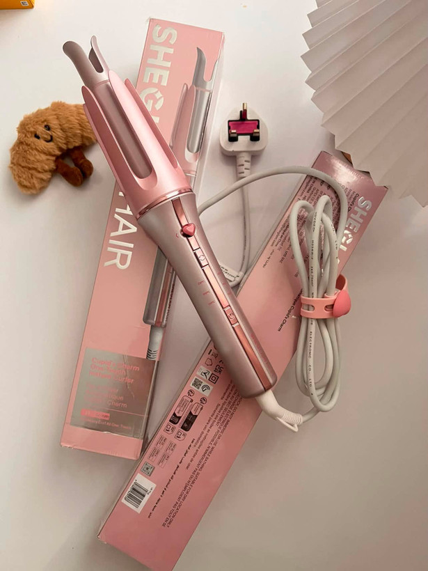 دستگاه کرلی مو شیگلم (SHEGLAM) مدل صورتی – One Touch Instant Curler